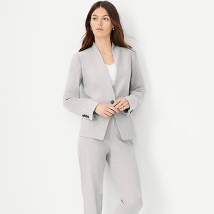 Ann Taylor Cutaway Blazer in Bi-Stretch